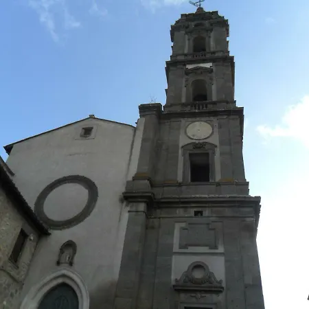 La Casa Della Nonna Sulla Francigena Апартаменты *